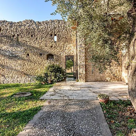 Corte San Pastore Boutique Location Tivoli